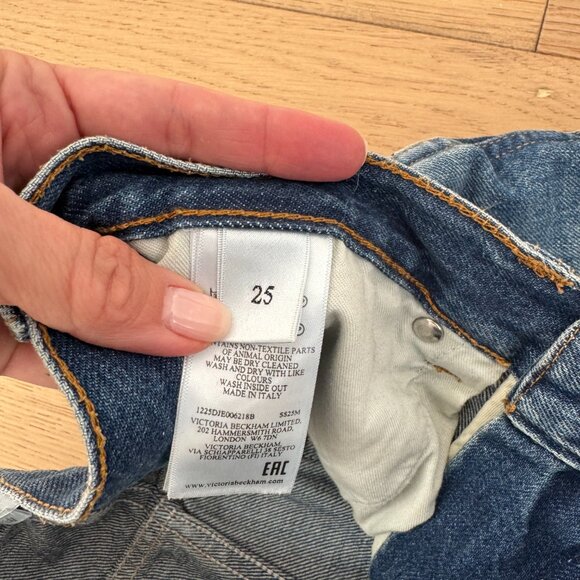 Victoria Beckham Relaxed Curved Jeans - Picture 8 of 12